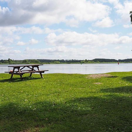Komplett Laegenhet Med Sjoeutsikt Malmon ภายนอก รูปภาพ
