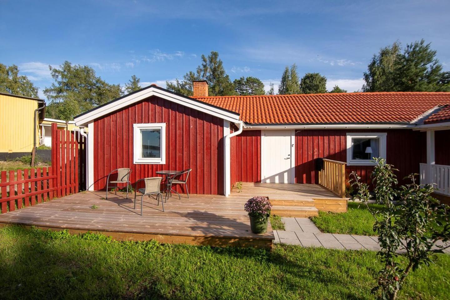 Komplett Laegenhet Med Sjoeutsikt Malmon ภายนอก รูปภาพ