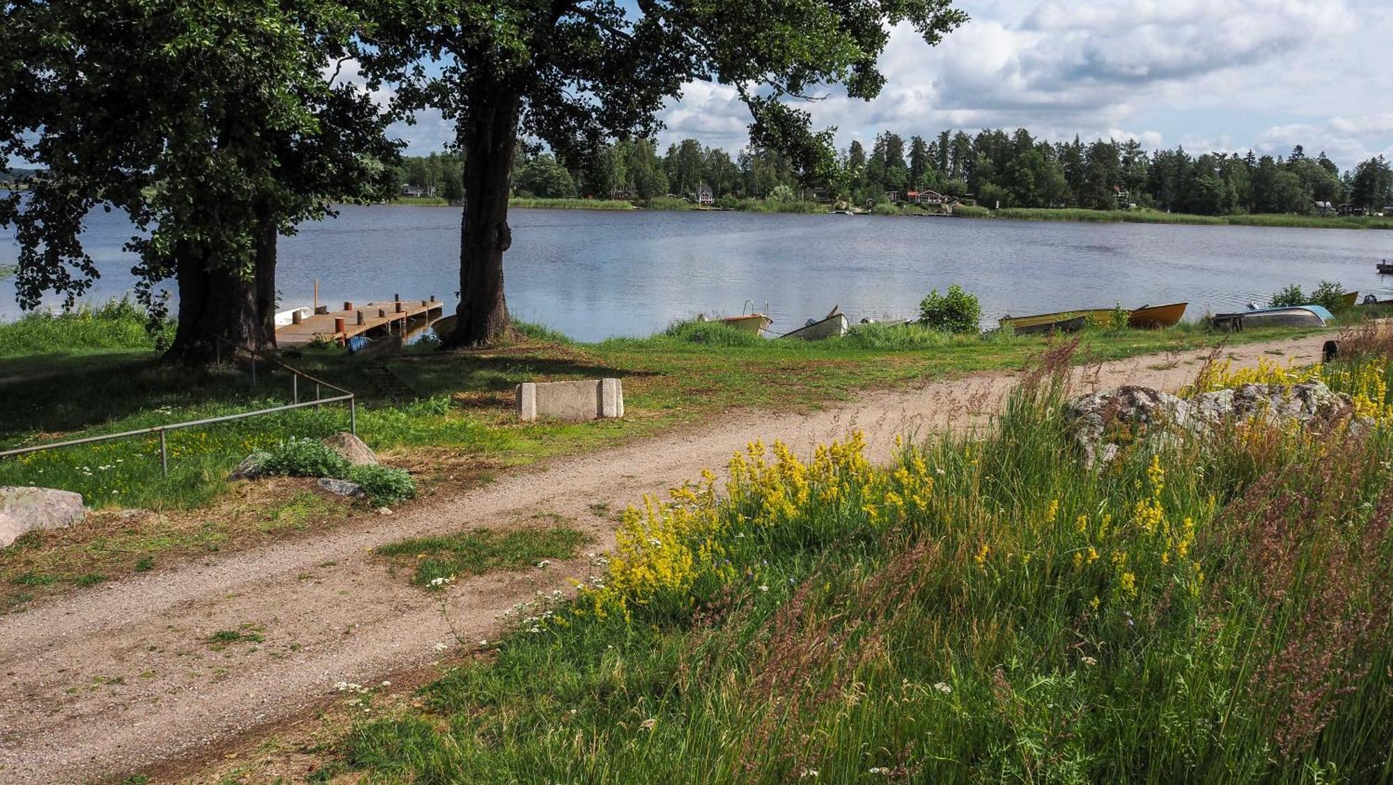 Komplett Laegenhet Med Sjoeutsikt Malmon ภายนอก รูปภาพ